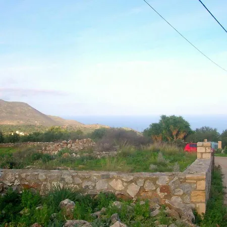 Iremia Sleeps 4 With Sea View
