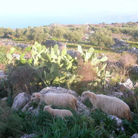 Iremia Sleeps 4 With Sea View *