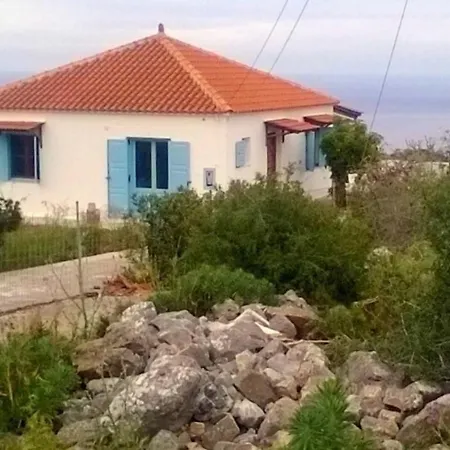 Iremia Sleeps 4 With Sea View Chania (Crete)